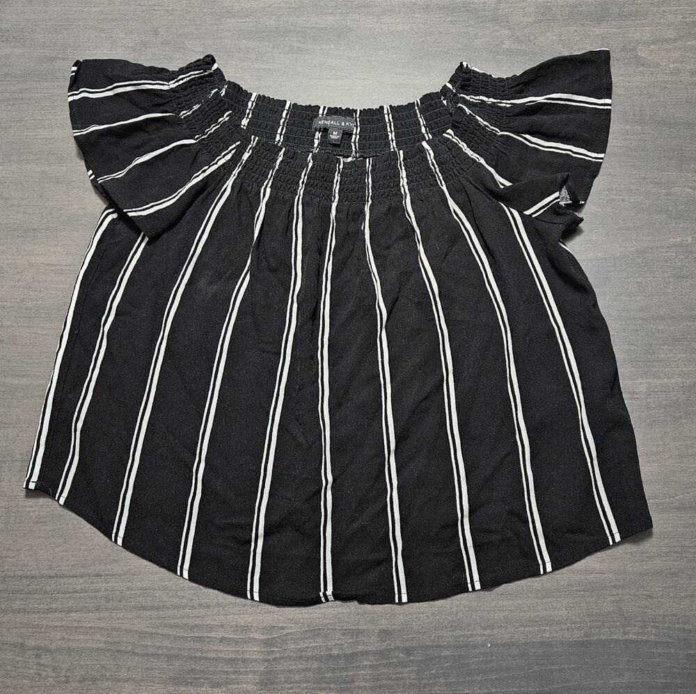 Kendall and Kylie Top Size Medium Striped Cropped Off The Shoulder Black & White